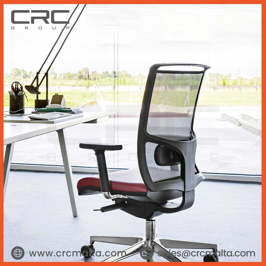 Operative Office Chair